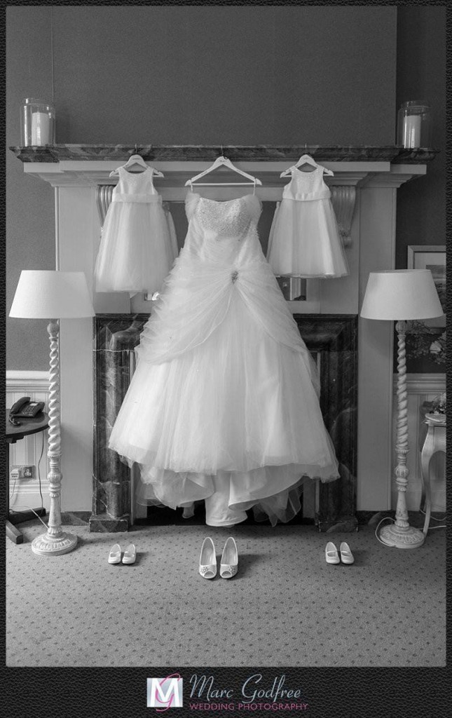 Unmissable-wedding-day-photos-The-dress