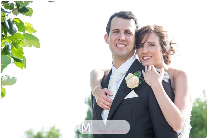 Top tips to help you look your best in wedding photos-7